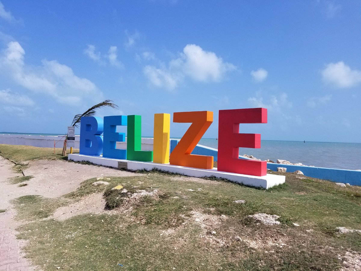 EliteToursAbrd's tweet photo. #WinterisComing and will be here before you know it.  Soak up as much tropical sun a possible before the cold hits! Join us on our Oct Tour! https://t.co/HckWlTPkOM