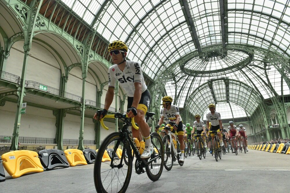 bemindraa's tweet photo. Ini baru kerenn..
#letourdefrance https://t.co/fLwhdVhC8Q