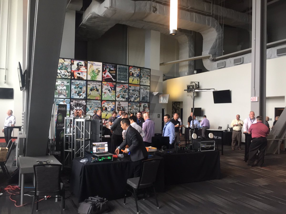 thedukeofmusic's tweet photo. Awesome event happening right now at the Linc. @IMS_SI https://t.co/2UNJjXS08L