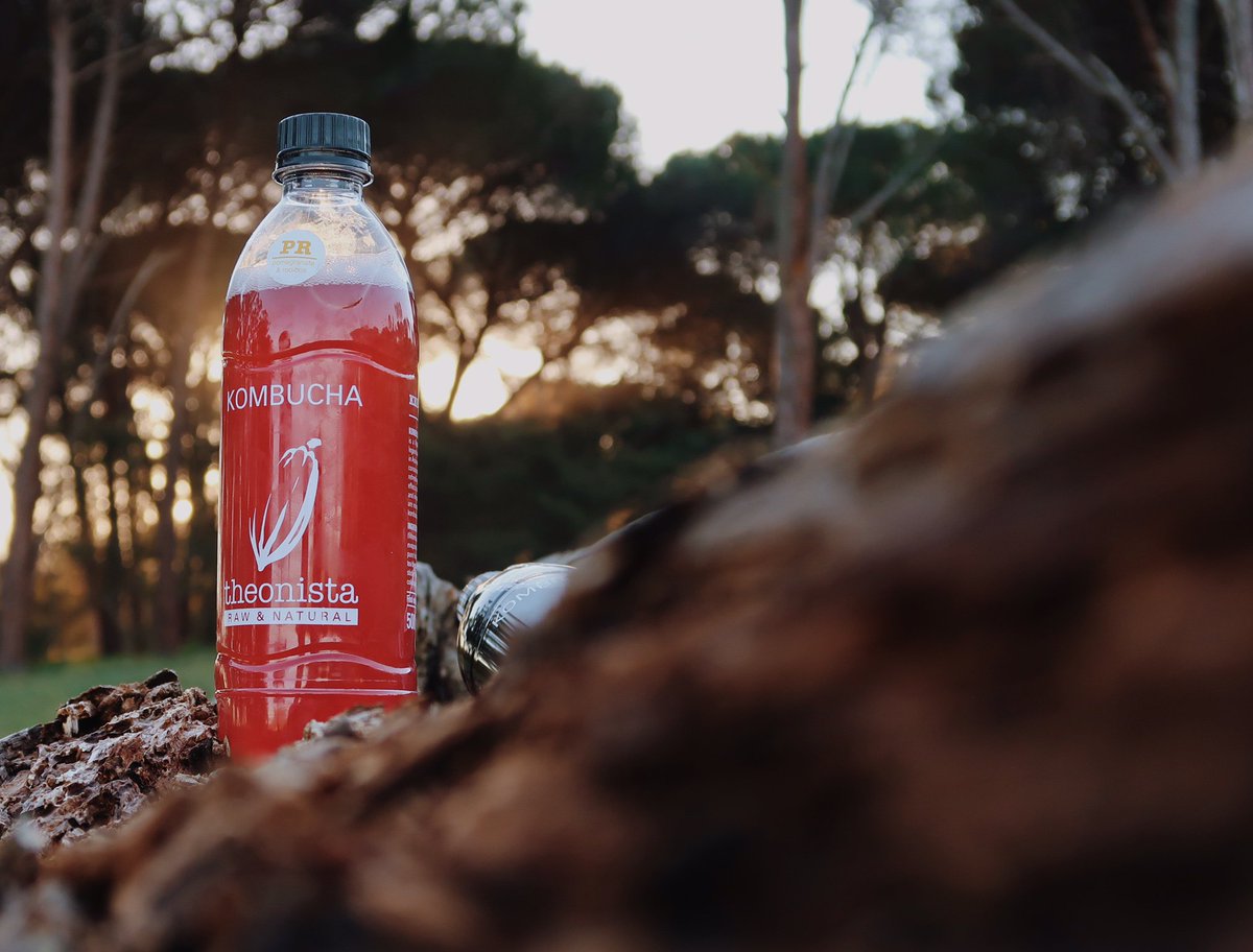 We absolutely love this shot by Chef and Blogger <a href="/Swanmegankate/">Megan Kate Swan</a> #Raw and #Natural, just the way we like it at Theonista!