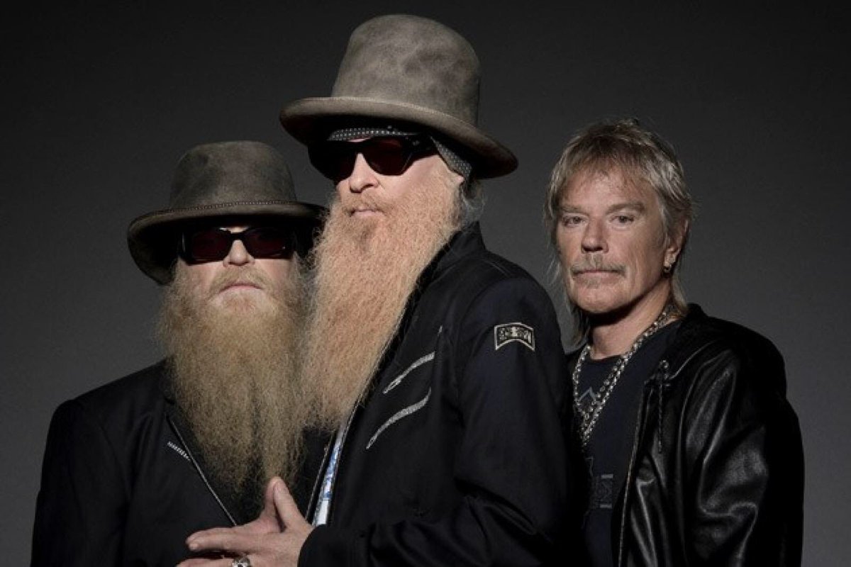 StephenFoz's tweet photo. My @BBCSuffolk playlist from 4 includes @ZZTop @EarthWindFire @MalayaBluesJazz @thewonder_stuff #BusterJames #CharlieRich & #Nazareth. https://t.co/JHhlSbDmup