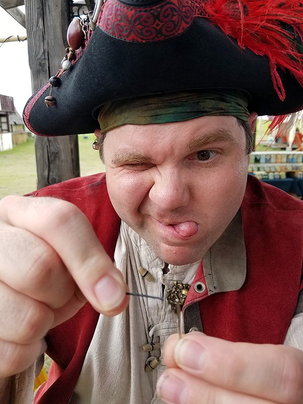 TheBilgePumps's tweet photo. Everyone get your Popeye faces ready, for today is #ThreadingTheNeedleDay. Now if only pirates had depth perception.
#CrazyHolidays https://t.co/enObVdxj56