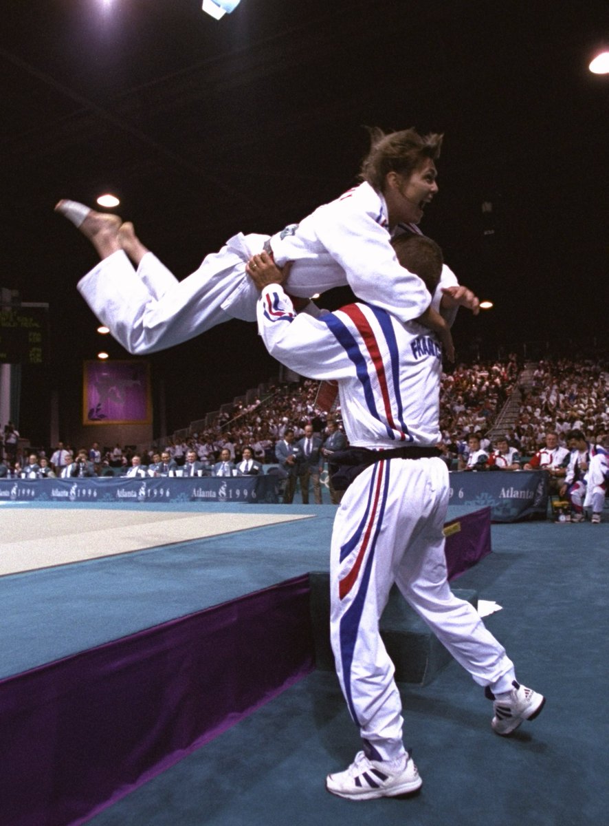 Jeux Olympiques tweet media