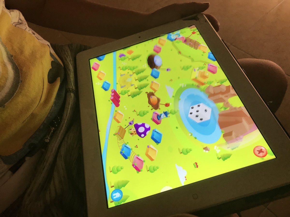 Gololoytoin's tweet photo. Nos encanta este juego de Adivina en familia de @SmileandLearn 😍 #tics #appsinfantiles #appseducativas https://t.co/ZSsP9C2MYk