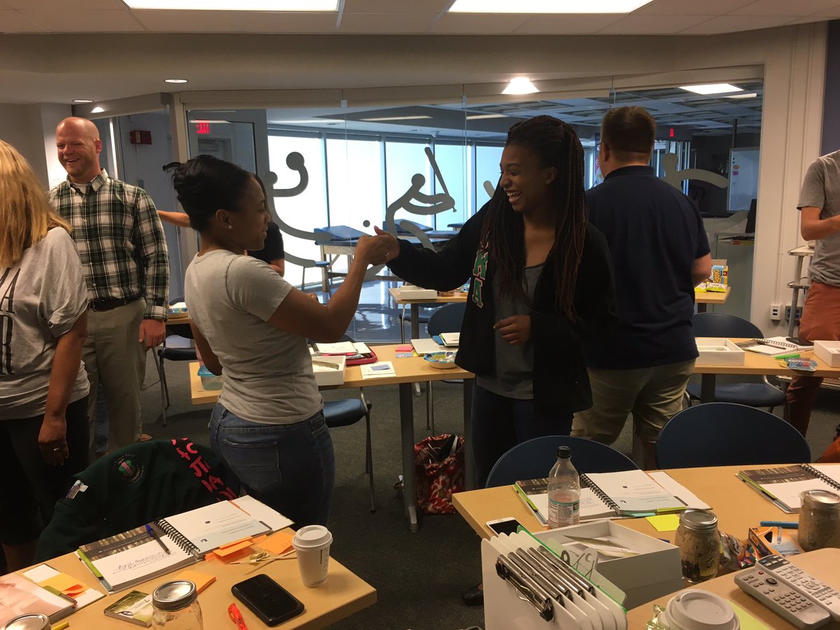 Moore8grade tweet media