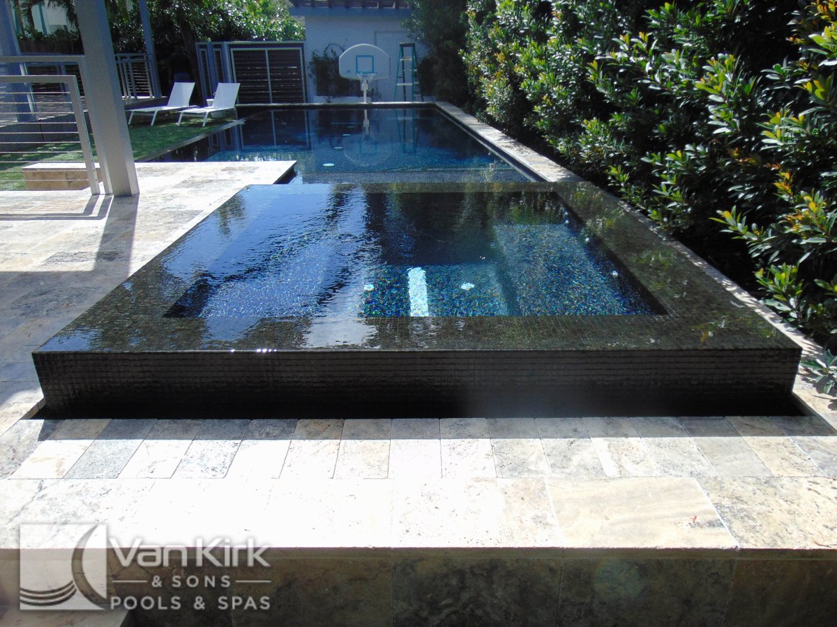 vankirkpools's tweet photo. Modest #ClassicStraightLine #Pool with Black Tile Hot Tub and #SunShelf
#VanKirkPool #VkPools https://t.co/vHGNxnSCpL