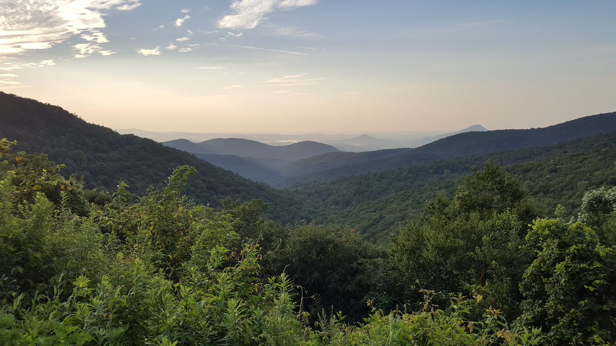 PaulFromFox5's tweet image. Too hot in #Atlanta?? Feels amazing in the mountains this morning... @GoodDayAtlanta #fox5atl #followpaul