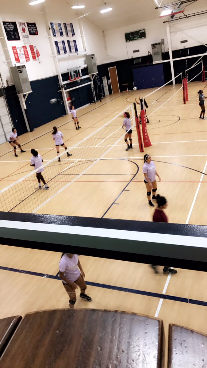 ForkEmUp's tweet photo. Team camp day two with @MCHSVB #buildinganewprogram #thisisthefutureofMC ๐๐๐ https://t.co/ne7Zh1l4U3