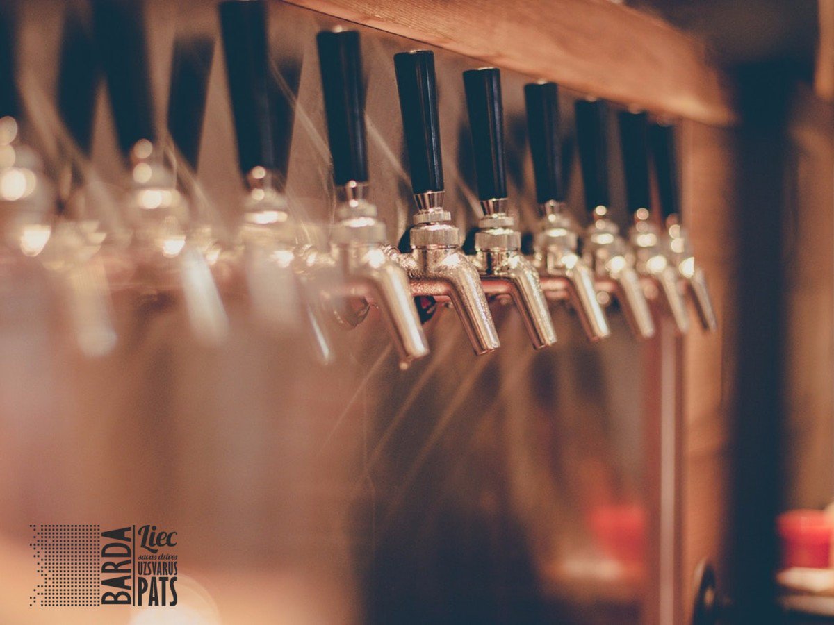 Aicinām uz sadarbību krogus, bārus un restorānus!
Rakstiet uz alus@bardaalus.lv - sarunāsim tikšanos, lai variet nobaudīt mūsu eilus!