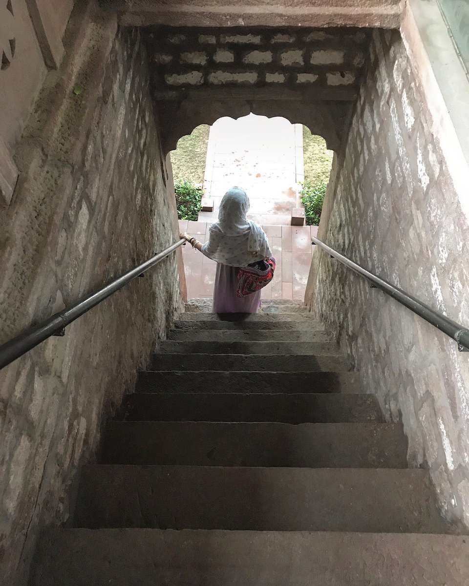 Blumera's tweet photo. Exploring the hidden passages of Jodphur, Rajasthan with the #blumera team https://t.co/4McEkWjy6N