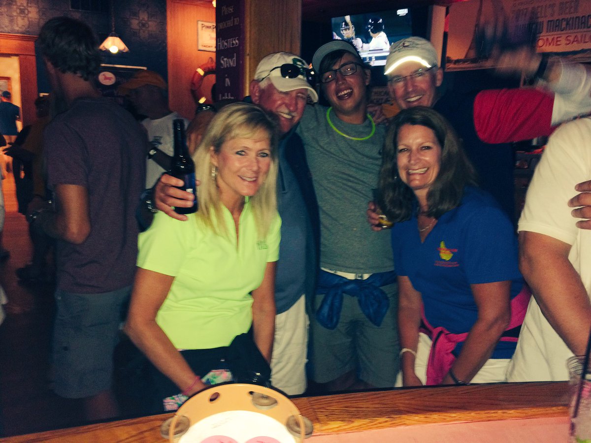 ChitChatSailing's tweet photo. Great to see old friends and meet new ones! @sail_roxy @PinkPonyMI https://t.co/0ZM2f2WIl9
