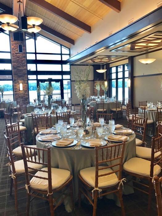 ConstantinosPA's tweet photo. Congratulations to the new Mr. &amp; Mrs. Cahill! We catered their wedding at the beautiful Lodge at Arrowhead Lake on July 22nd!! 💘 https://t.co/mOMAqtDAqJ