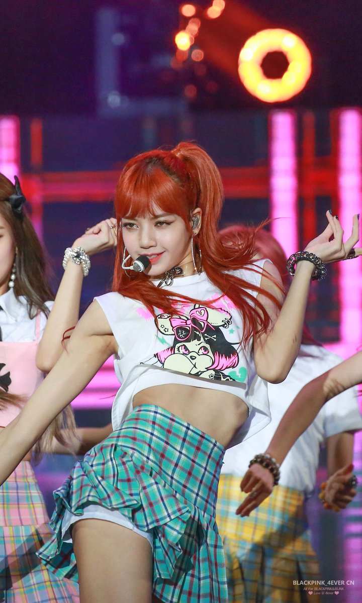 BLACK_PINK4ever's tweet photo. 【HQ】170724 울산 쇼음악중심 
#BLACKPINK #블랙핑크 #LISA #리사 https://t.co/zfmVdi8Zxb
