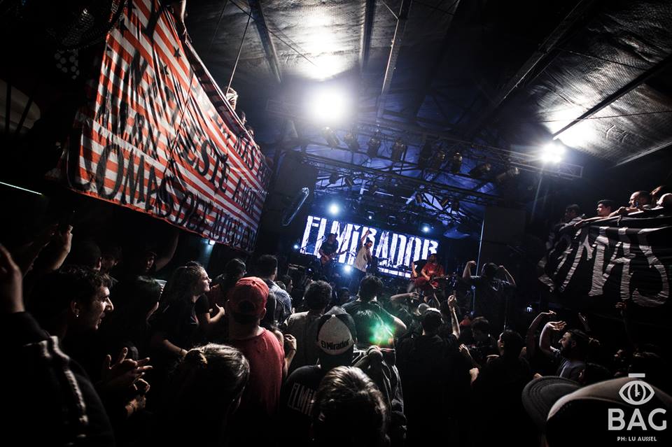 ElGhettoOk's tweet photo. El Mirador festejó sus 5 años en Encuentro Club a puro rock. Entrá y mirá las fotos de #ElMirador5Años 👉https://t.co/SGASY0MBdC
PH @luaussel https://t.co/FgpSUQp4KK