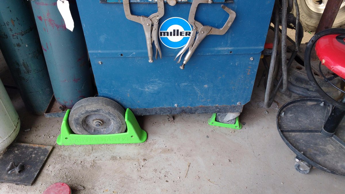thecastermaster's tweet photo. Caster Master Wheel Guards on my welder make it so easy to move. Glad I ordered them. Ronnie-Riverton,NE #wheelguards #TuesdayThoughts https://t.co/8GFGpHHCv3