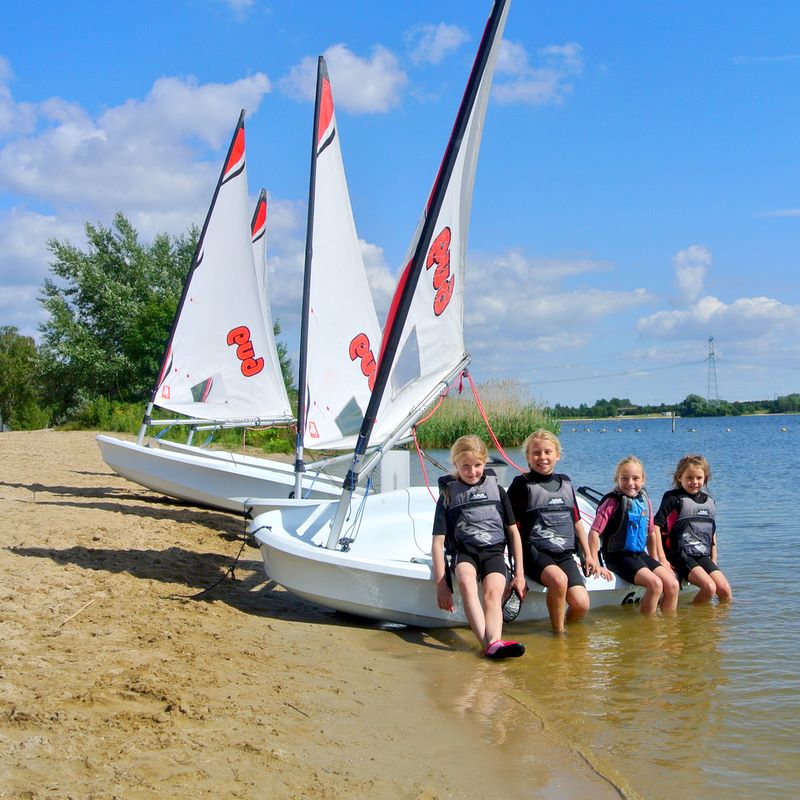 Op onze website delen we 5 sportieve wateractiviteiten die je in DUIN en omgeving kunt ondernemen. bit.ly/2rsQ72I