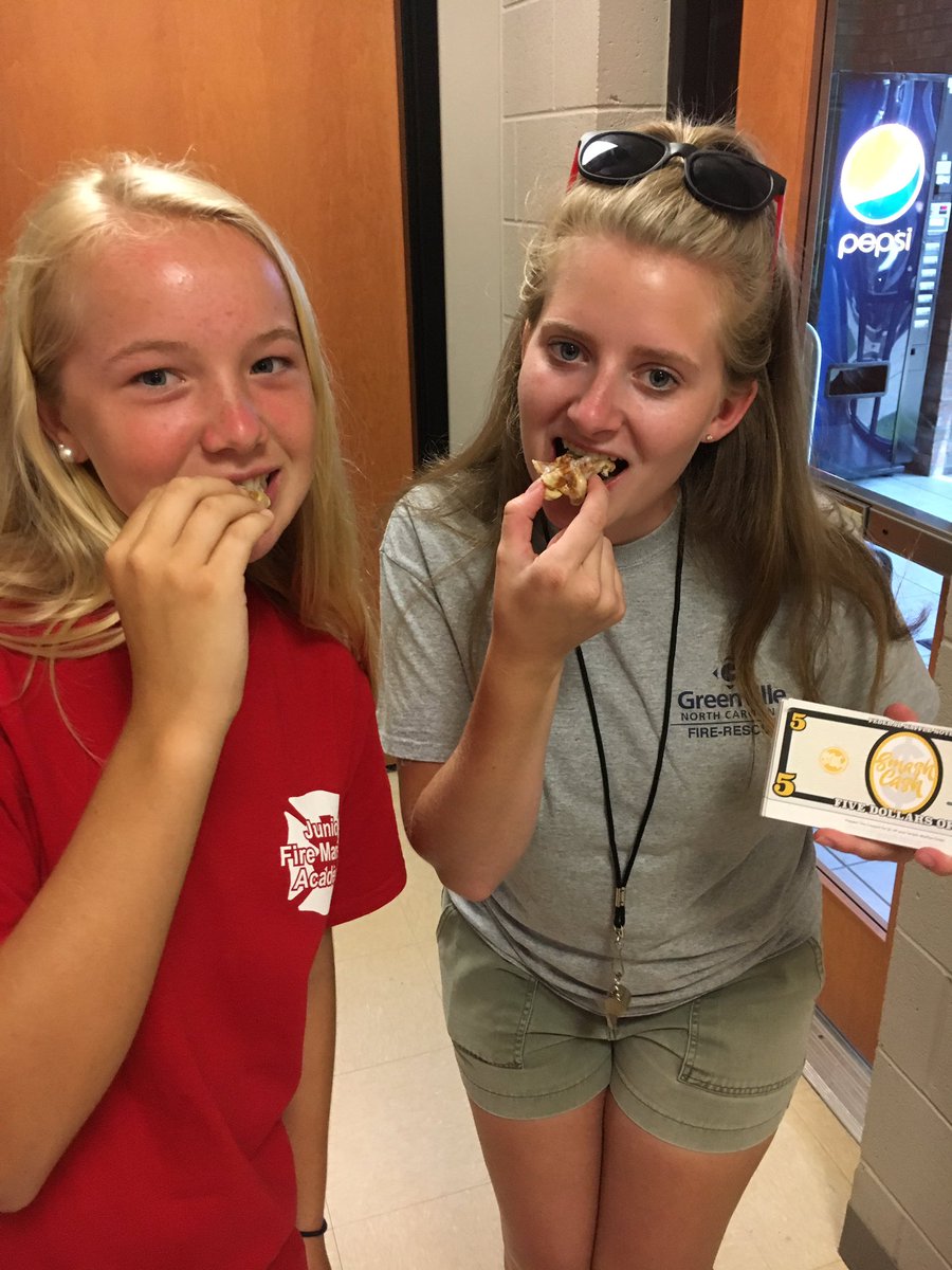 GreenvilleFR's tweet photo. A HUGE thank you to @SmashWaffles for bringing waffles to our #JFMA2017 kids camp! So #yummy! #WeLoveSmashWaffles #smashselfie https://t.co/3xm7tEu5p5