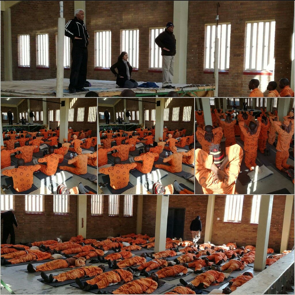 nutankessa's tweet photo. Volunteers striving to reduce violence and anger in South Africa through #prisonsmart #IAHV https://t.co/jTCG2tk2Ji