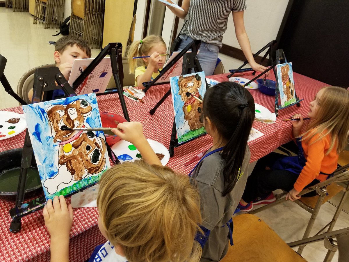 LiveArtofAngela's tweet photo. Highlights from our kids summer workshop, great to see everyone so focused https://t.co/GI2q0XgT76