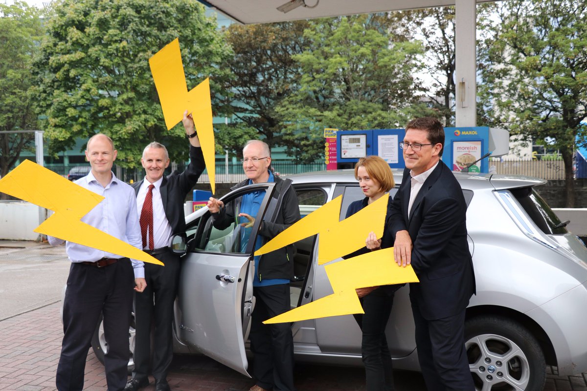 greenparty_ie's tweet photo. Today we called on the Government to ensure all petrol stations have an EV charger: https://t.co/JzfOTIL7Id https://t.co/FGNUNvCSdv