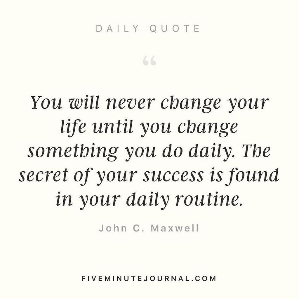 beautymakeup's tweet photo. #Repost @qualerexbeauty
・・・
Motivation of the day 💋
.
.
#changeyourlife #somethingyoudo #secretofyoursnccess #dailyroutine #motivation #mot… https://t.co/o0S4fkDE7o