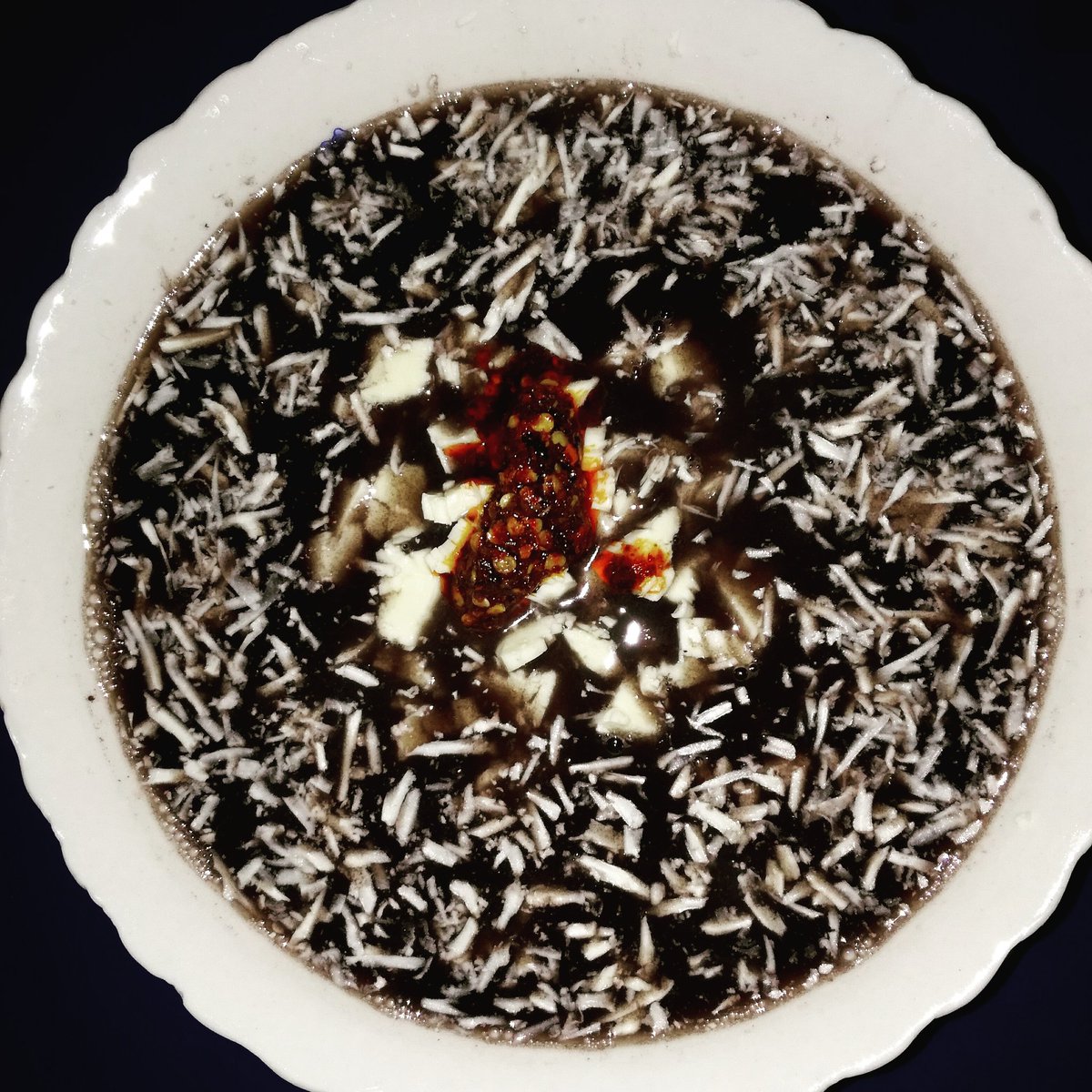 moglidexalapa's tweet photo. Cómo decirle no a este #caldito de #frijolitos con #QuesoCotija rayado y #quesodehebra picado, con una #salsamacha con harto ajo 😍 https://t.co/7EfUnfNYao