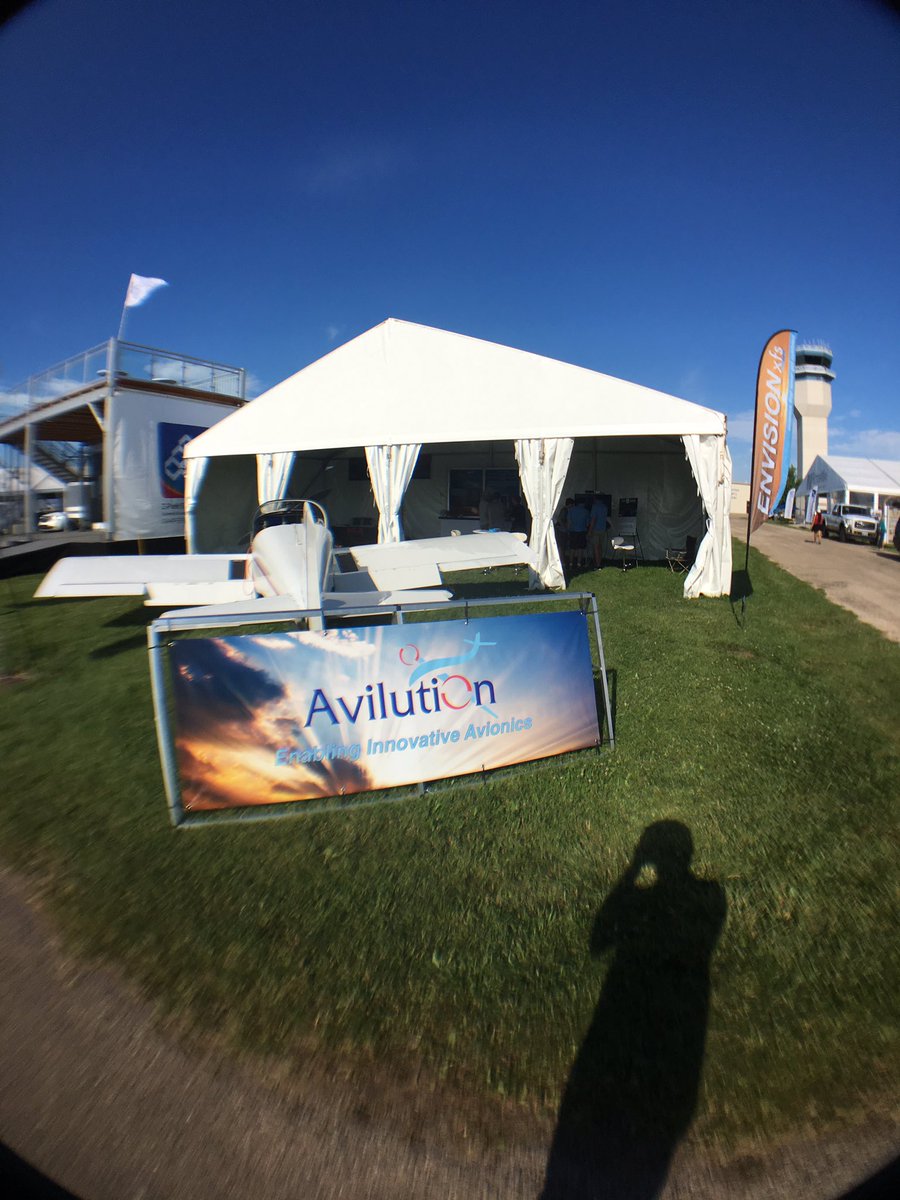 avilution's tweet photo. Good morning day 2 #OSH17 if you haven't yet seen what we've been working on yet, booth 417 is where you can find us. https://t.co/QtGO1hJH2X