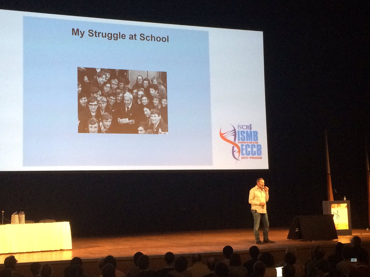 AndreasKapou's tweet photo. Pavel Pevzner on his experience of having Andrey Kolmogorov as teacher. #ismbeccb #ismb2017 #HiTSeq2017 https://t.co/WTWJibugUL