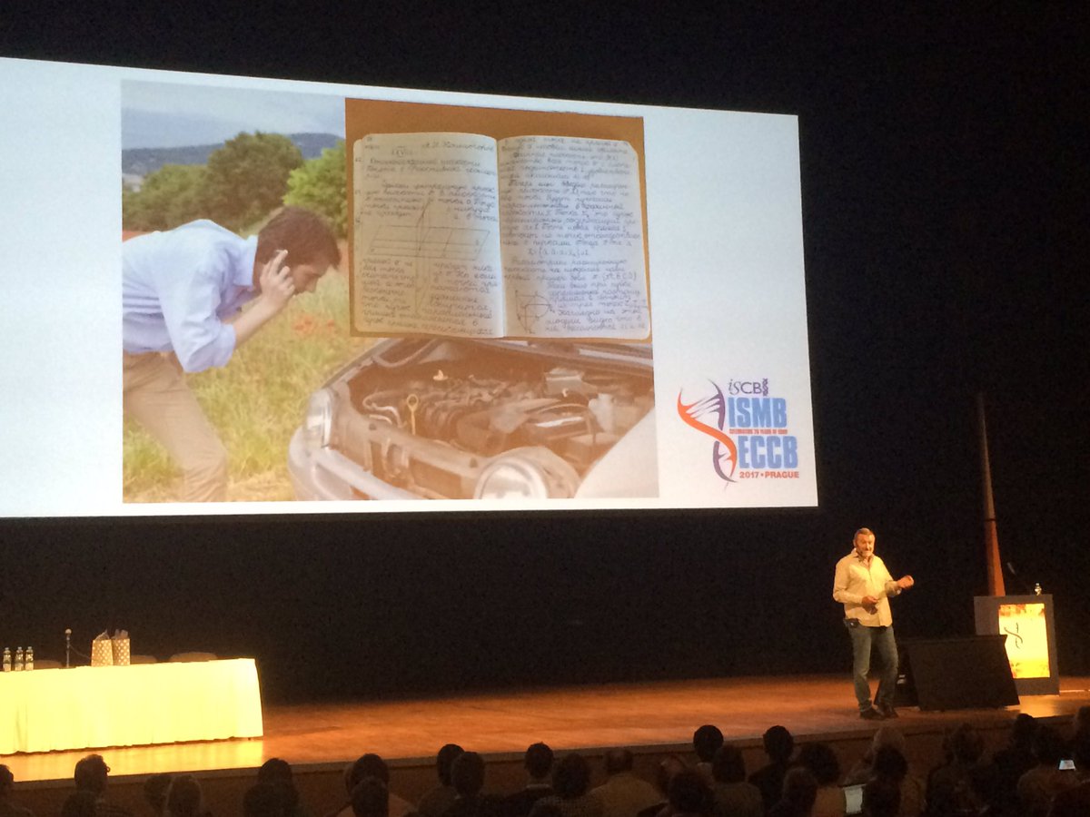 AndreasKapou's tweet photo. Pavel Pevzner on his experience of having Andrey Kolmogorov as teacher. #ismbeccb #ismb2017 #HiTSeq2017 https://t.co/WTWJibugUL