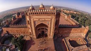 StretchPayit's tweet image. Buland Darwaza in Fatehpur Sikri is another monument people often go to along with the visit of Taj. #bulanddarwaza #fatehpursikri #agra