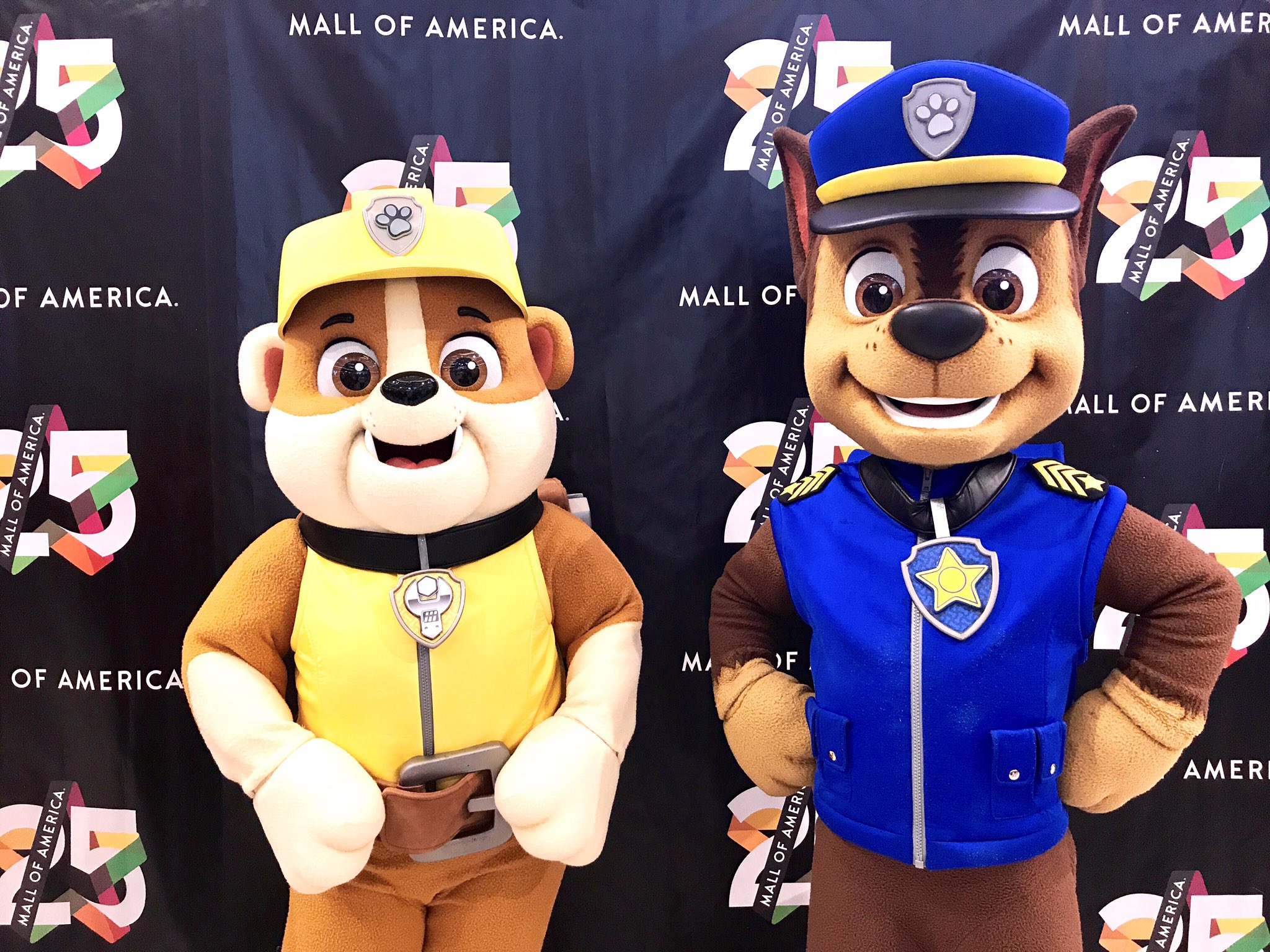 Hop ind ned Gavmild Mall of America on Twitter: "Paw Patrol is on a roll + we're fired up! 🐾  Stop by the Rotunda to meet Chase, Marshall, Skye + Rubble, NOW - 1 p.m.  #ToddlerTuesdays