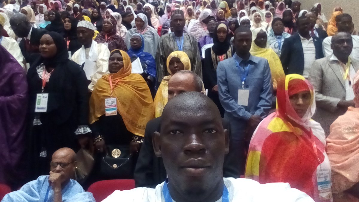 MoukadamDame's tweet photo. Symposium islam , dividende démographique et bien-être familiale du 25 au 27 juillet 2017. #symposiumislamdividendedemographique https://t.co/6OpeVYosTX