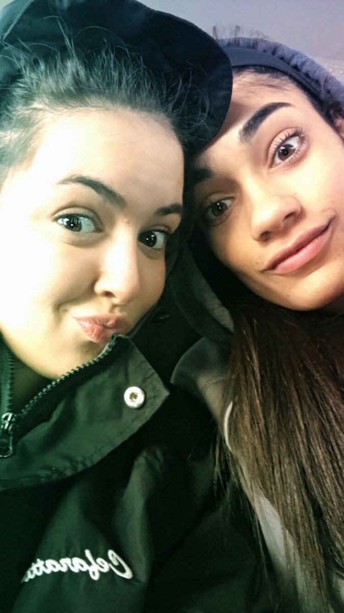 carmyn_crem23's tweet image. Happy bday love @gcefaratti7 have the best day ever!!!! I luv and miss u sm! #memories #tbtobasketball #thebusdriver 💞💞🎂🎂💯💯😘😘