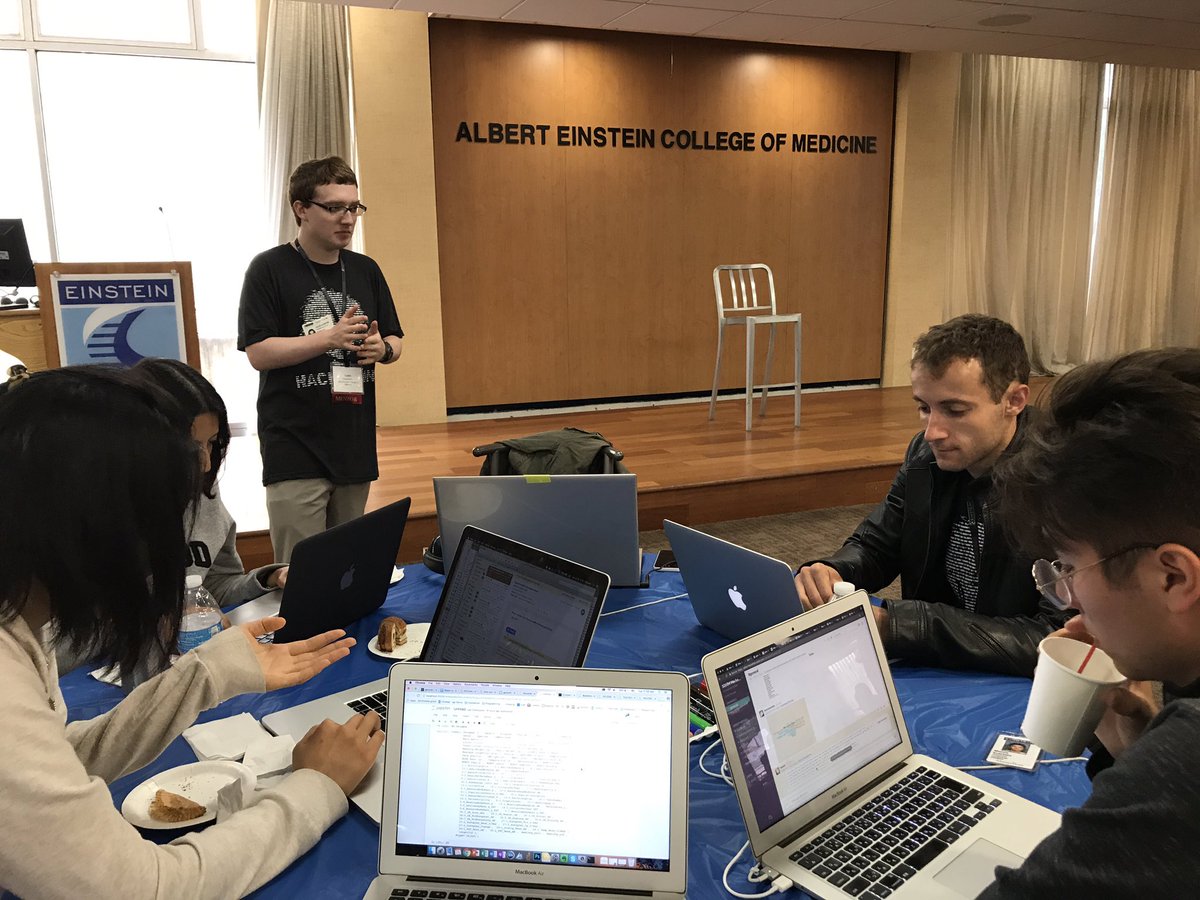 Dulguun_A's tweet photo. Final day. Readying for the demo. #EinsteinHackathon2017 #TeamSmeagle https://t.co/HD4fOCZVgJ