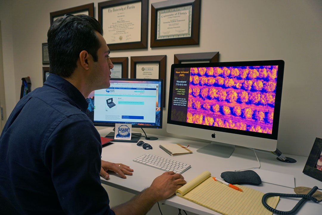 ucanr's tweet photo. UCCE's @ucanrALI is developing #VirtualOrchard tech to collect data & make informed orchard mgmt decisions. https://t.co/MLhIT9uQer https://t.co/WhsQ6D0cZR