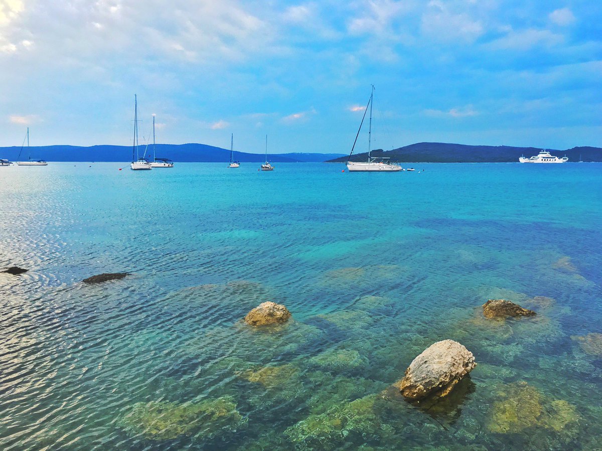 jeffreybacic's tweet image. #Muline, #OtokUgljan, #Croatia 🏊🏻
.
.
.
#zadar #dalmatia #dalmacija #hrvatska #adriaticsea #croatiafulloflife @Croatia_hr