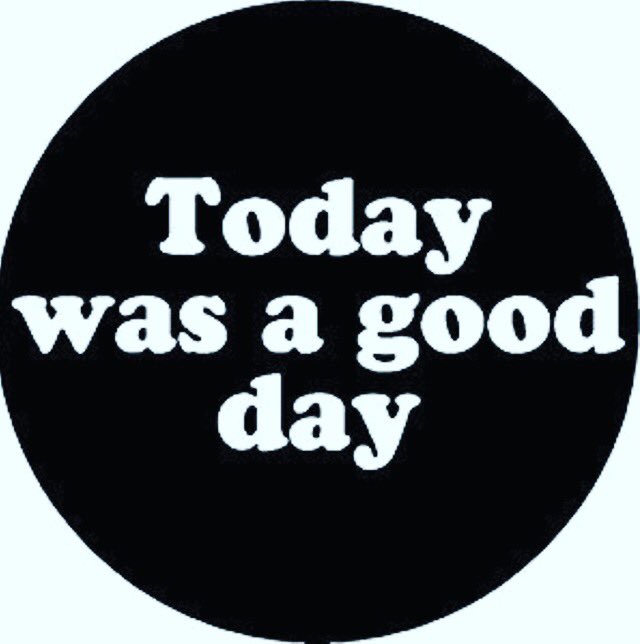 TuesdayAt3's tweet photo. Quote Of The Day!! cause I'm in Cali and just signed up for TRAP YOGA @studiotwosixtwo #gillanalex #yoga #studio262 #todaywasagoodday https://t.co/0e8uNYpdcT