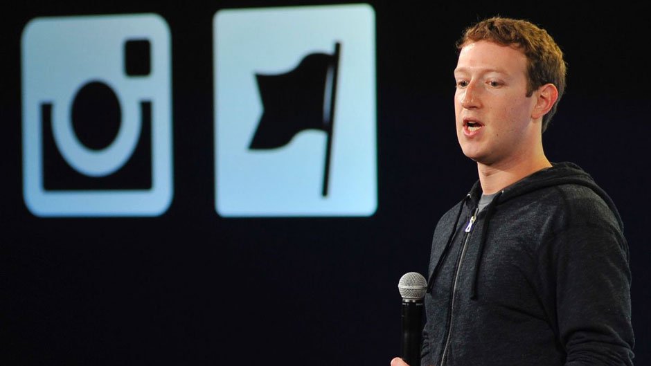 tvanouvelles's tweet photo. Musk et Zuckerberg ont des visions différentes de la menace que pose l'intelligence artificielle pour l'humanité https://t.co/bDy7rfgiNY https://t.co/vrNZiYvNkf