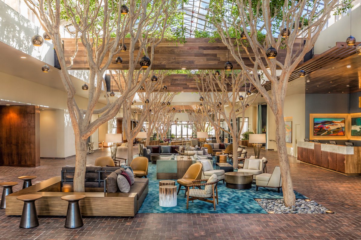 PucciniGroup's tweet photo. We'll be here all day. New lobby inside @PortolaHotel. #PucciniGroup https://t.co/bi2dMWfcWd