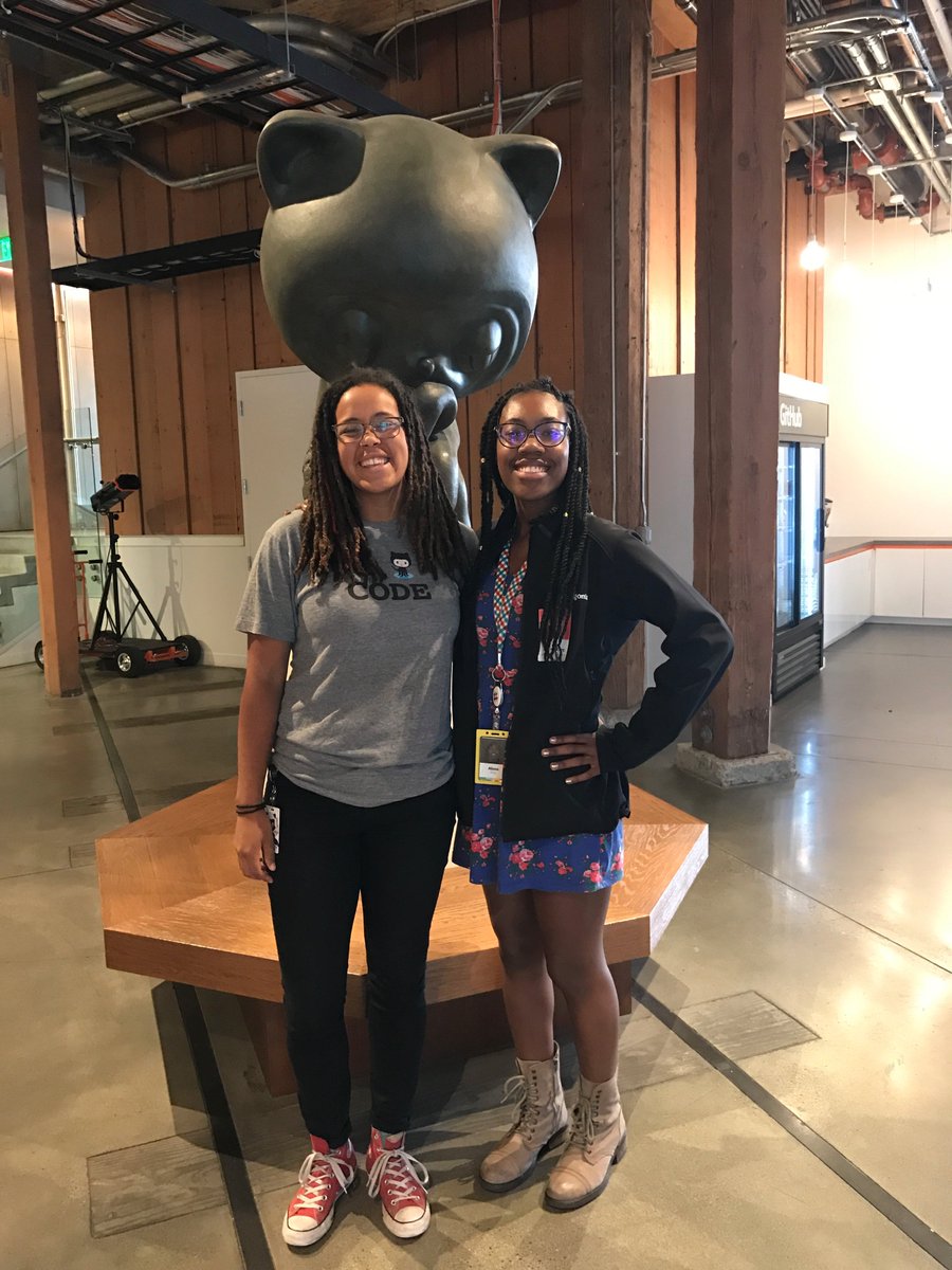 ThreeUnicornsHQ's tweet photo. 2/3 unicorns at @github HQ today π We miss you, @reddyourmind! https://t.co/hWuu7ZRFl0
