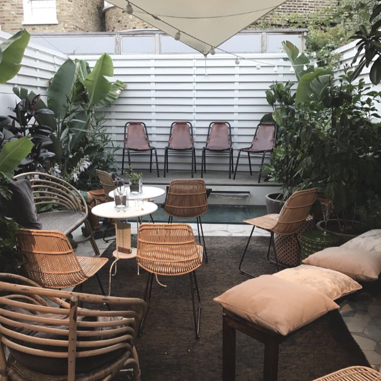 Tonight I discovered this little sanctuary <a href="/GazelliHouse/">Gazelli House</a> 😍 Perfect spot for a talk about balance 🙏🏽