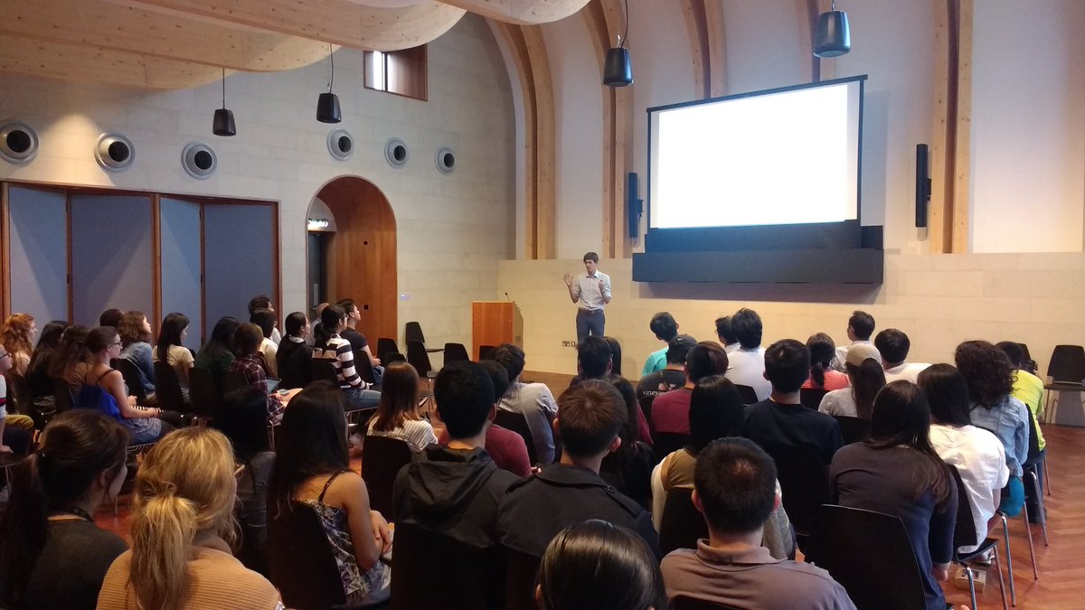 ECSPOxford's tweet photo. Our Special Lecture Series continued this evening with @maosbot on employment in a machine learning future #MachineLearning #oxford https://t.co/Zeit5dh6h5