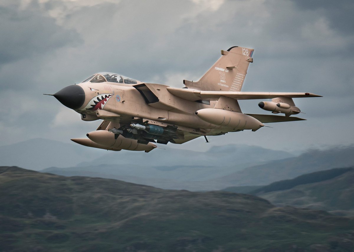 Mach Storm (Cr Paul Joinson) #machloop #avgeek facebook.com/photo.php?fbid…
