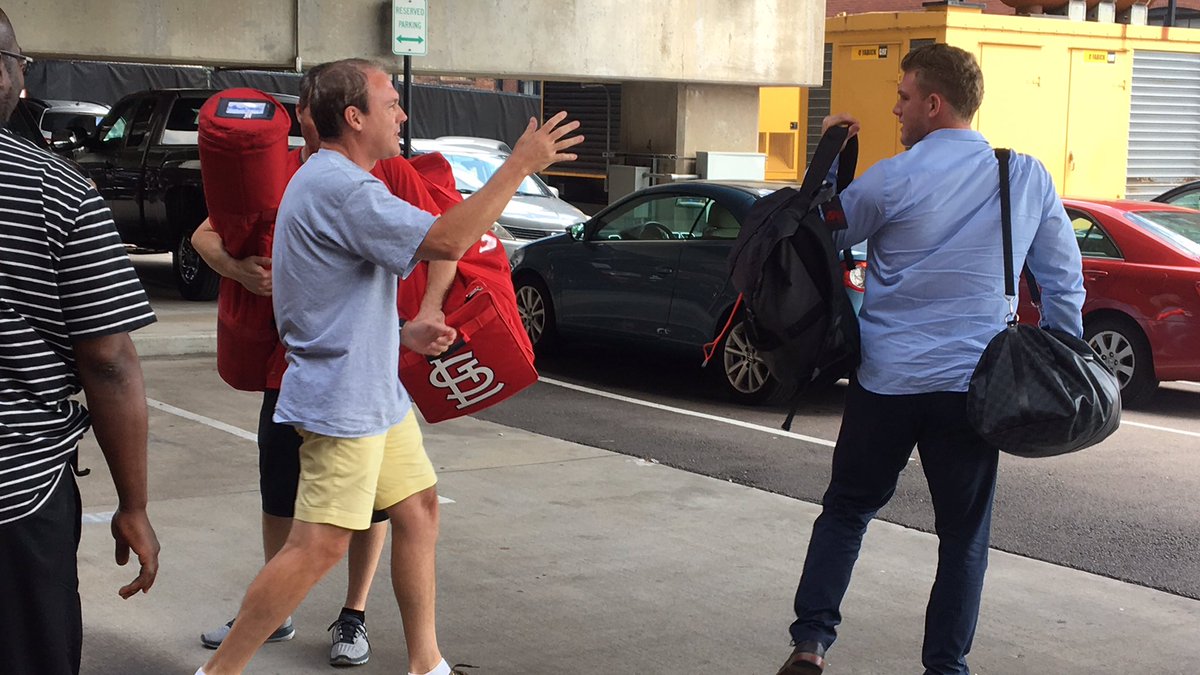 OrtizKicks's tweet photo. "Good luck," Louis Bader tells his son Harrison as he heads into Busch Stadium for his big league debut. #STLCards https://t.co/64FvO8yOdH