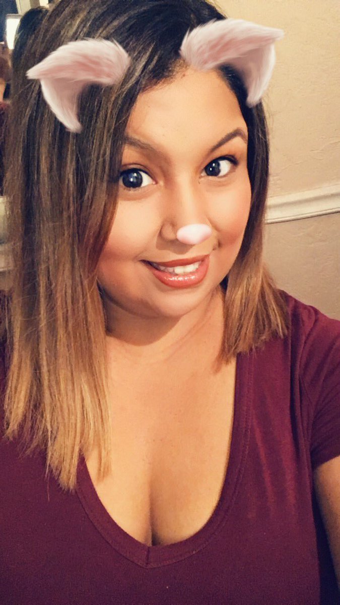 mayrag_pink's tweet photo. #basicpic #basicfilter #snapchat 🐰🤳🏻 #selfie https://t.co/li1nQVXwly