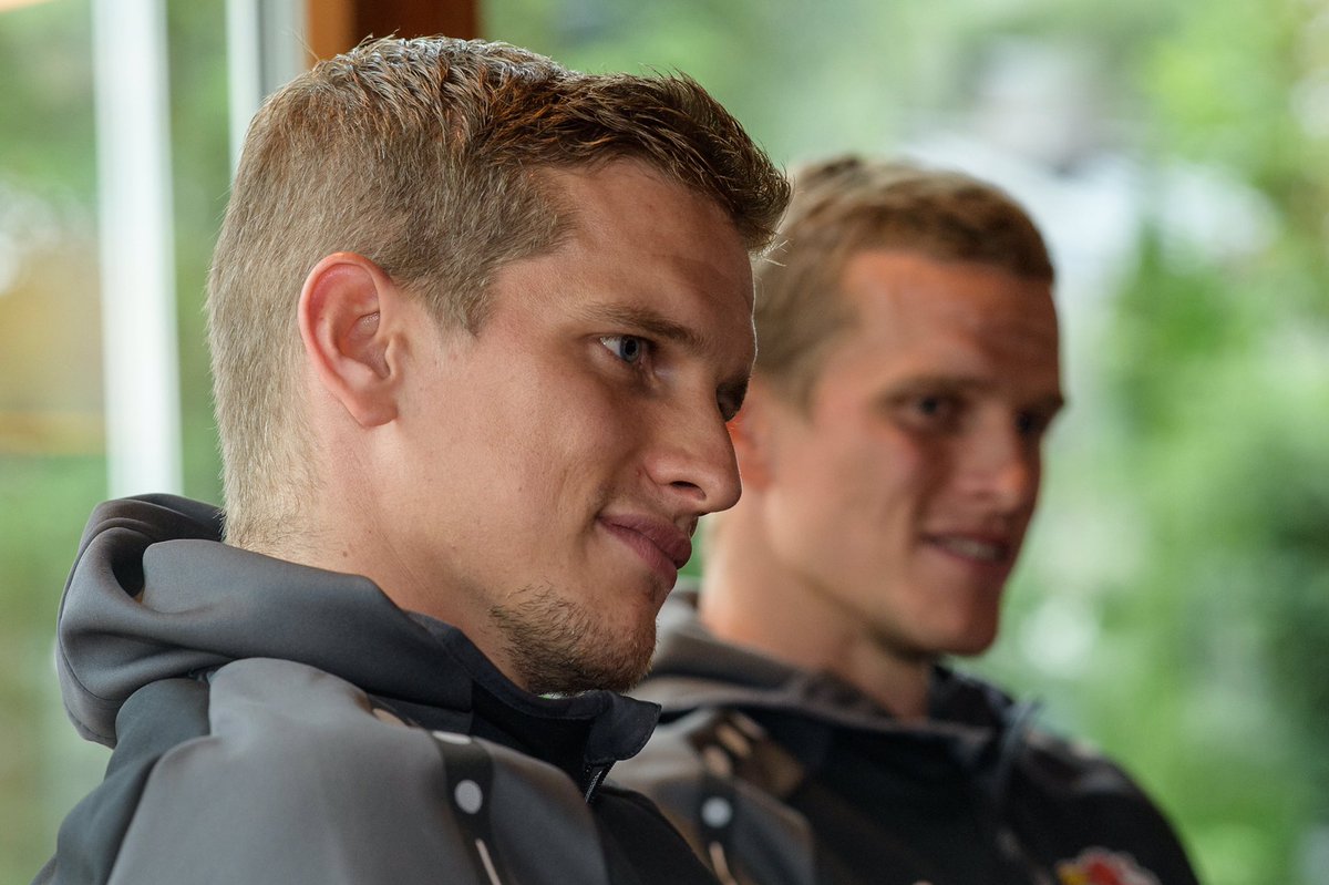 bayer04fussball's tweet photo. 😃😃 Die #Benders
#B04inAustria 🇦🇹 https://t.co/aZ1XUfem7C