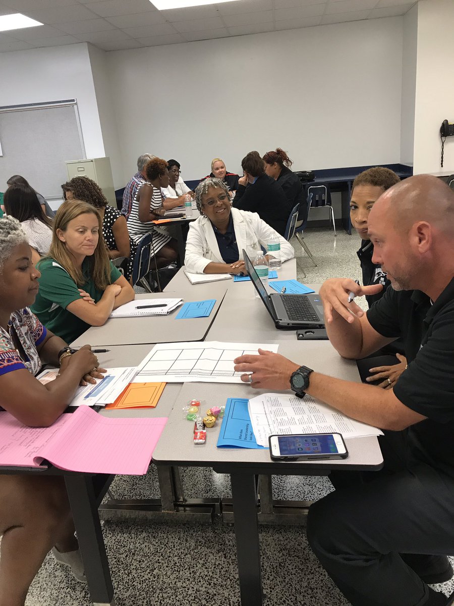 DrPFrance's tweet image. VBCPS leaders discuss benefits and risks of decision  making.  #ownership #levelofinvolvement #VBAmazing