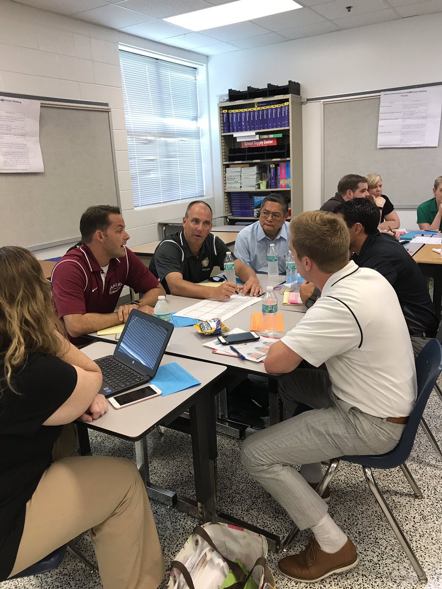 DrPFrance's tweet image. VBCPS leaders discuss benefits and risks of decision  making.  #ownership #levelofinvolvement #VBAmazing