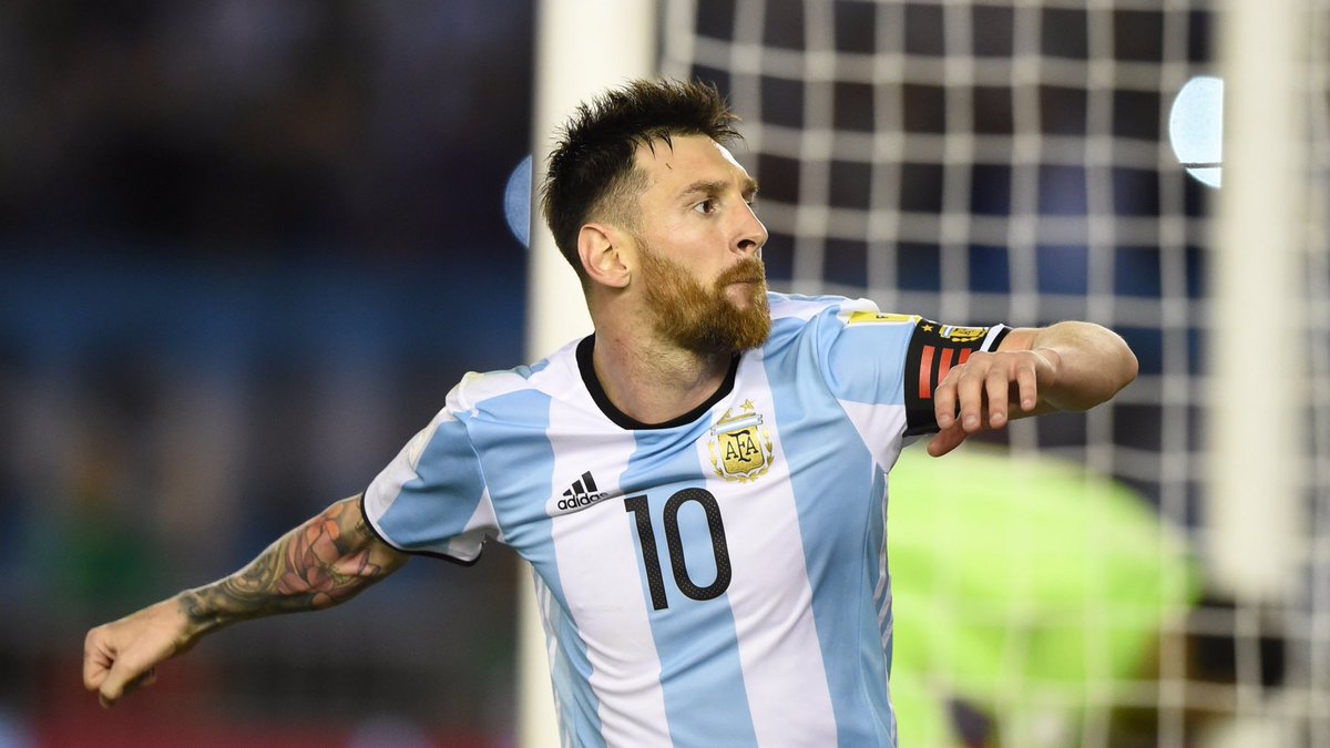 AtaqueFutbolero's tweet photo. "El único titular indiscutido en la Argentina es Messi". Firma: Jorge Sampaoli, en conferencia de prensa. https://t.co/mSBn6qloap