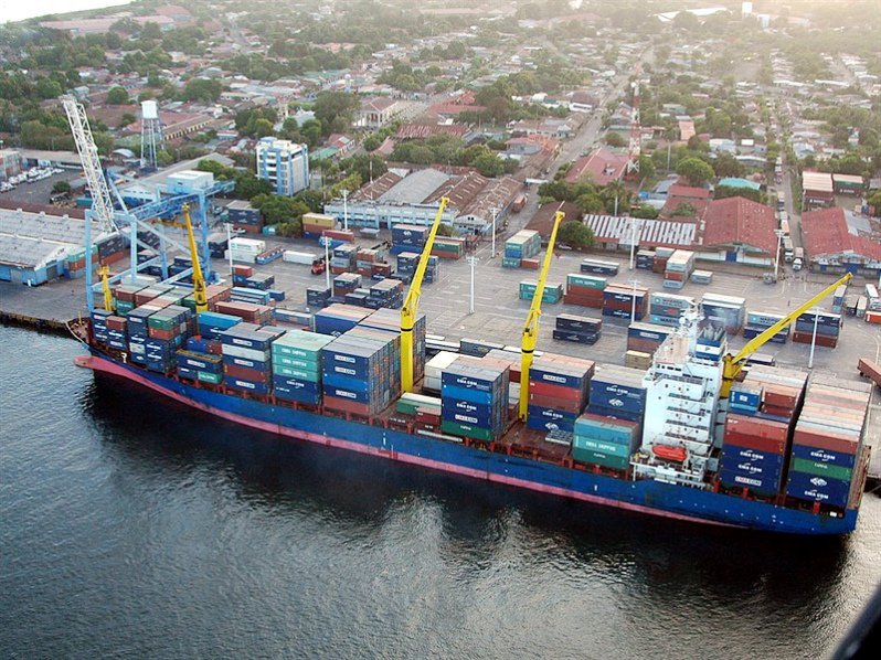 Movilización de contenedores sube 6,7% promedio en 75 puertos de América Latina y el Caribe - bit.ly/2eL2Av1